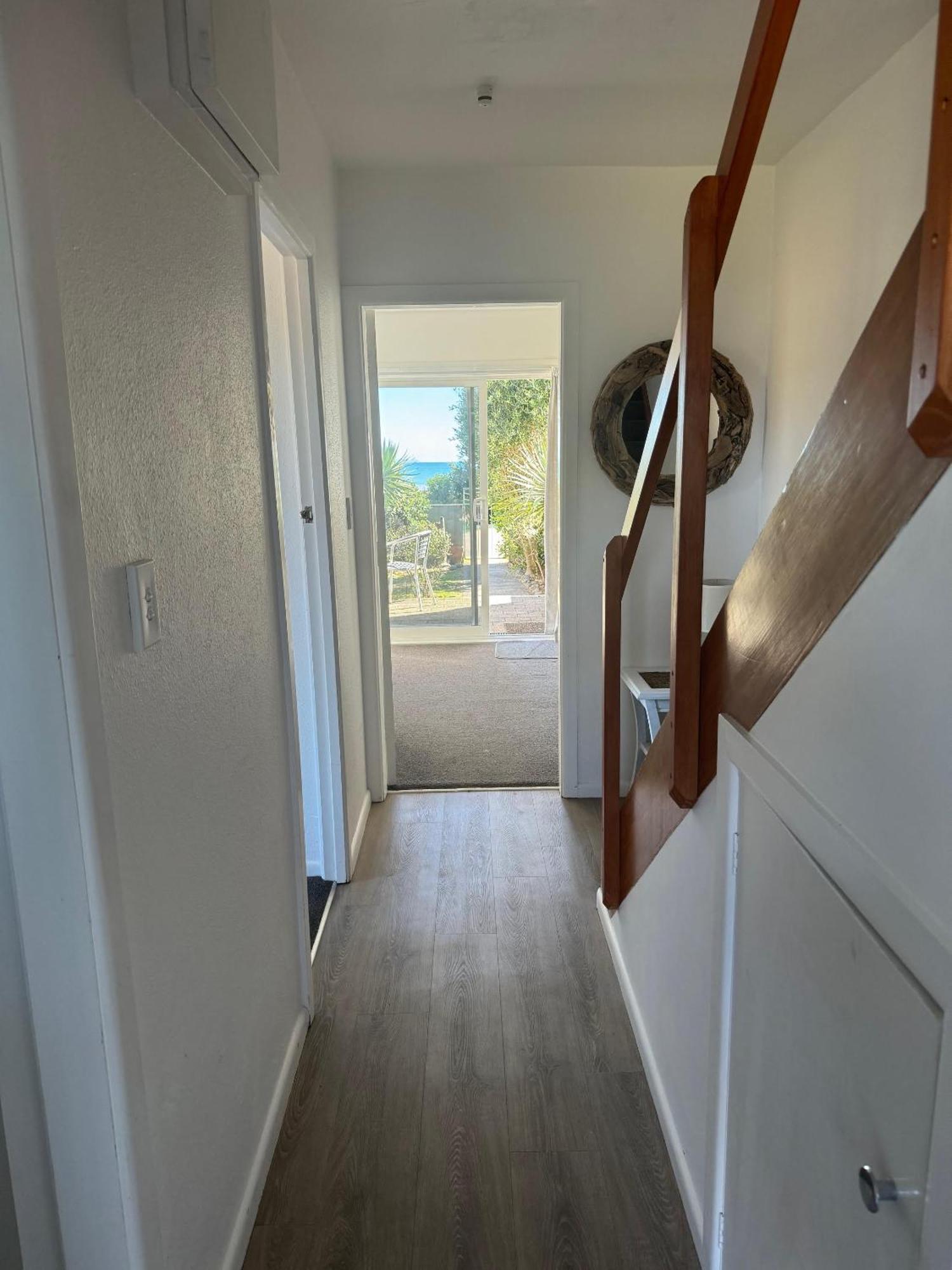 Beach Front Apartment Ohope Esterno foto